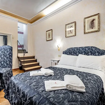 アレッサンドラ ホテル 2*