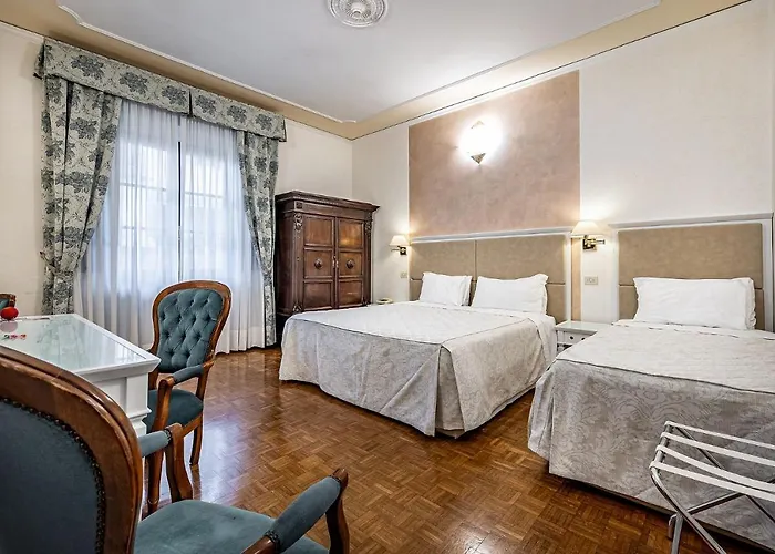 Alessandra Отель Флоренция