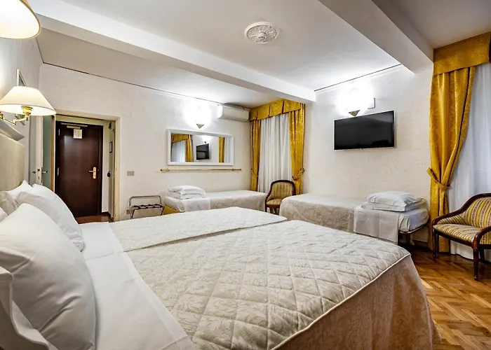 Отель Alessandra Флоренция