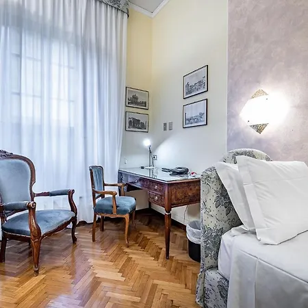 Отель Alessandra 2*