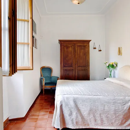 Hotel Alessandra 2*